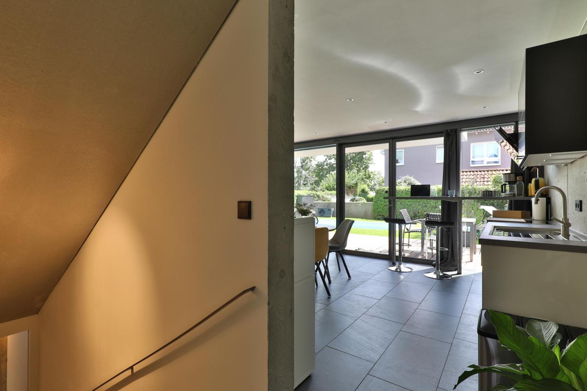 Modernes Studio-Apartment Gersthofen Eksteriør bilde
