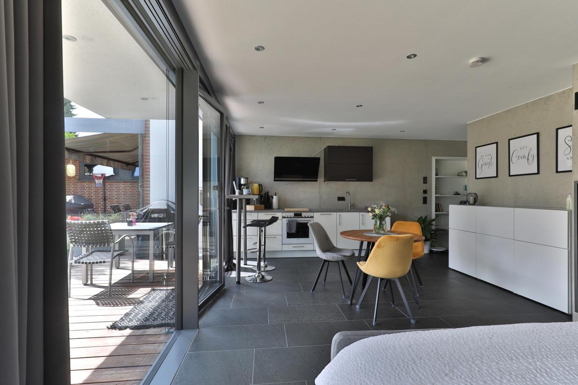 Modernes Studio-Apartment Gersthofen Eksteriør bilde